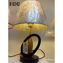 Đèn để bàn phòng ngủ LED E27 chụp vải hoa văn cao cấp trang trí phong cách tối giản Bắc Âu hiện đại TL-DB-YN6242